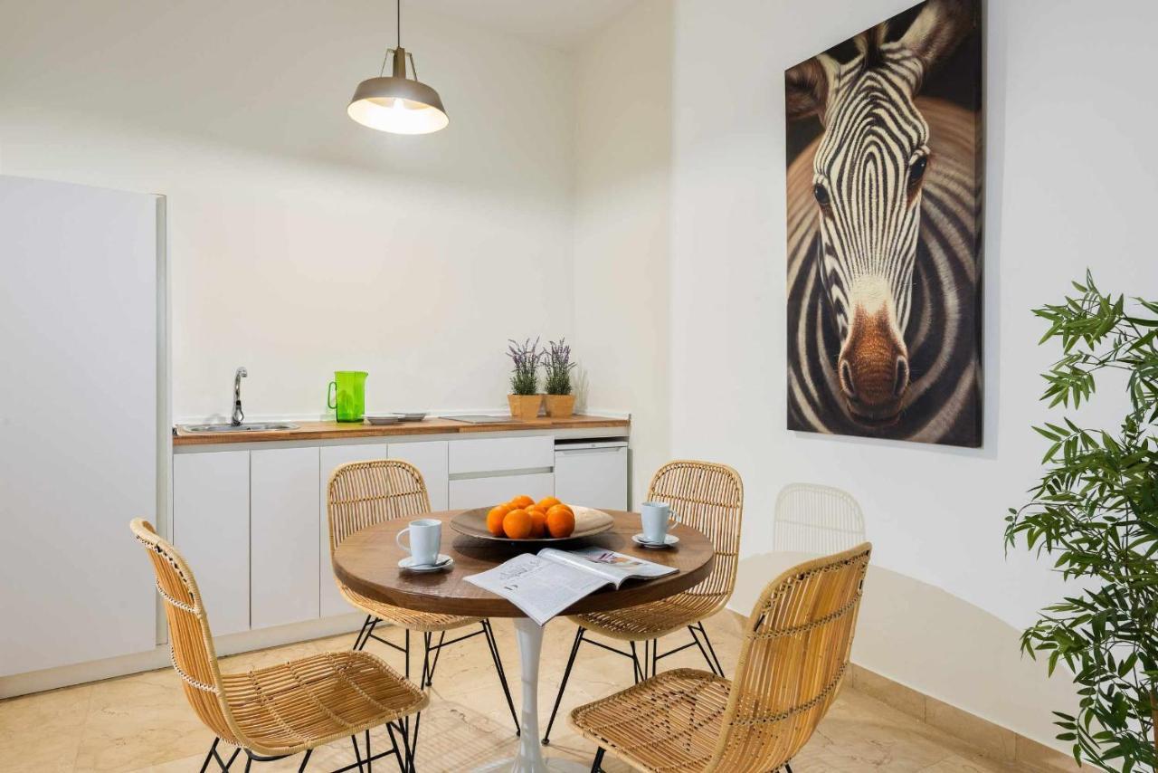 Monkeys Loft Pureza Sevilla